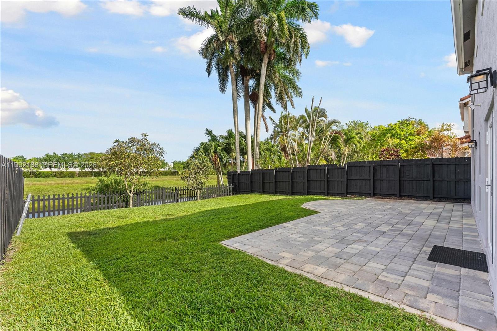 ORANGE DRIVE-PINE ISLAND - Residential