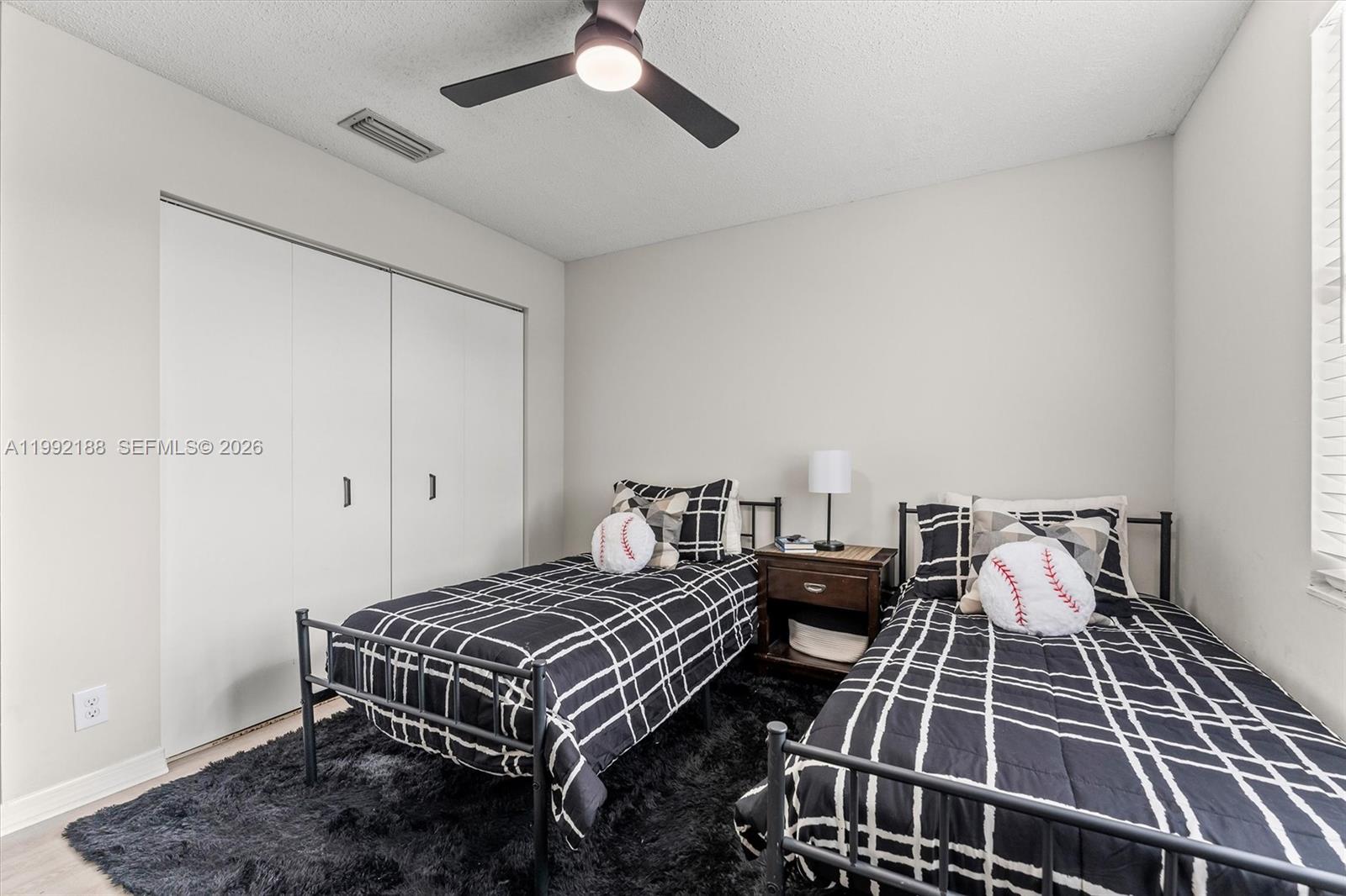 ORANGE DRIVE-PINE ISLAND - Residential