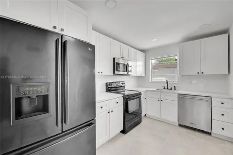 MLS: A11796435