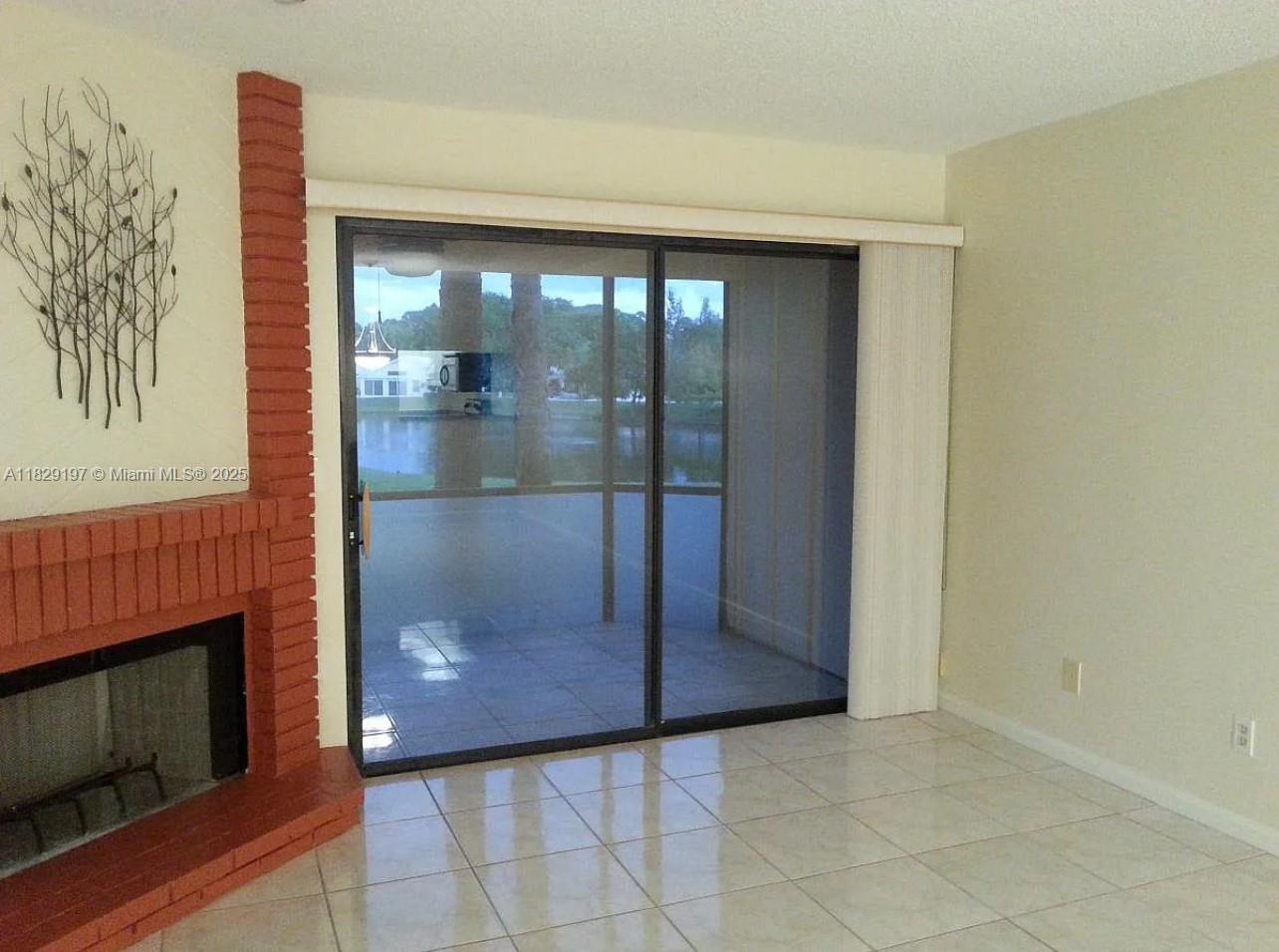 200 Crosswinds Dr C1