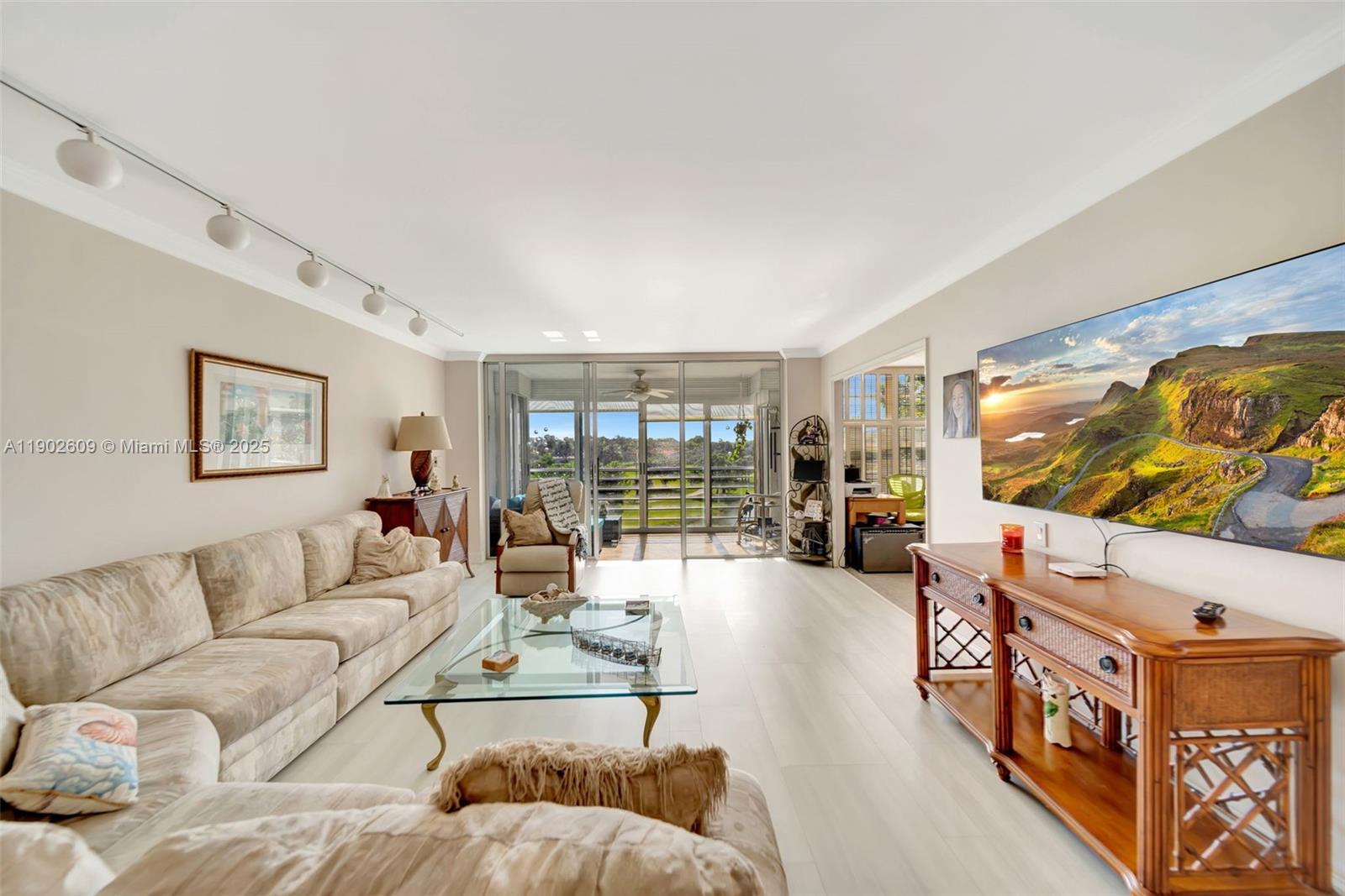 NO 79 PALM-AIRE COUNTRY C - Residential