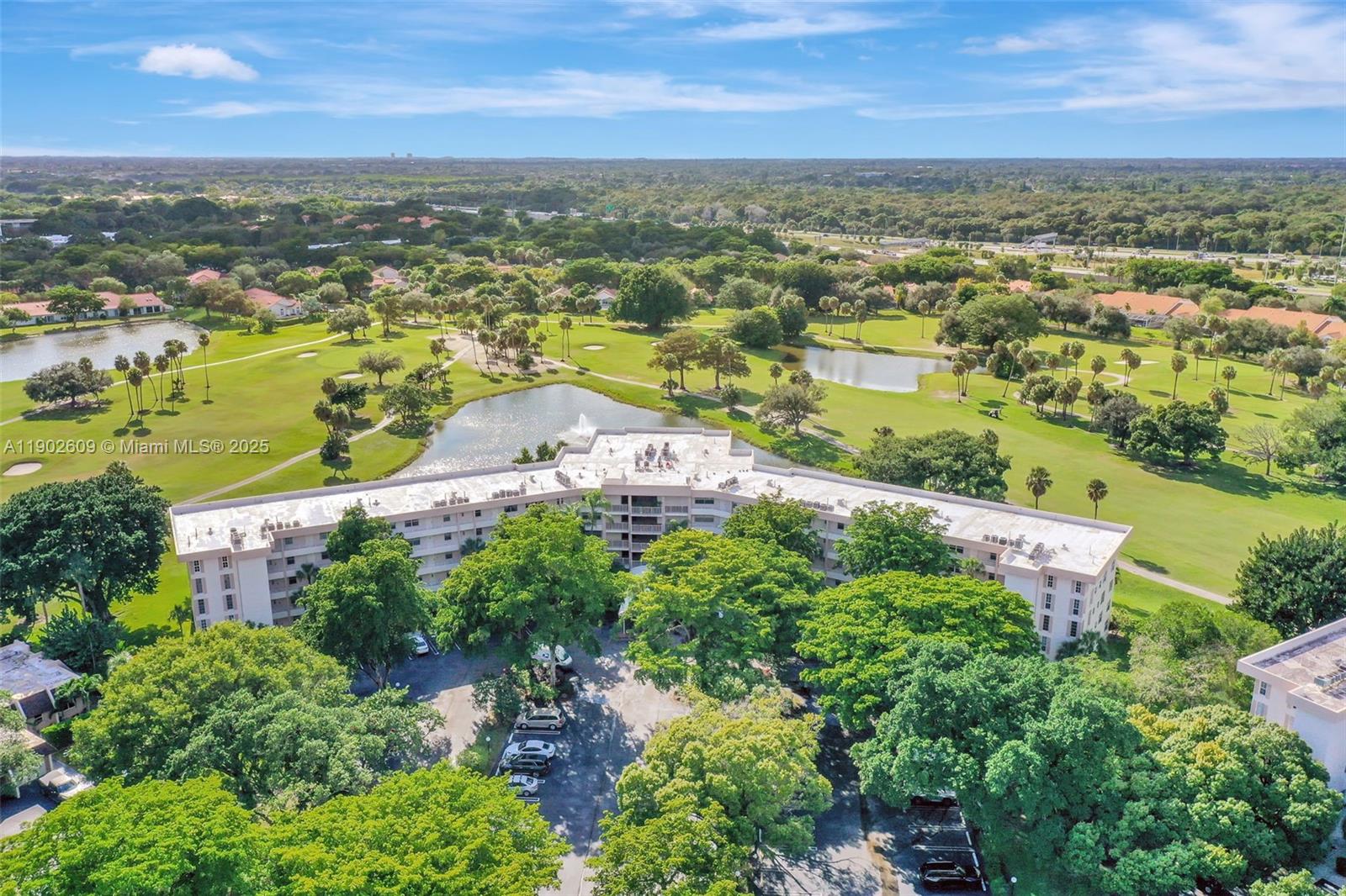 NO 79 PALM-AIRE COUNTRY C - Residential