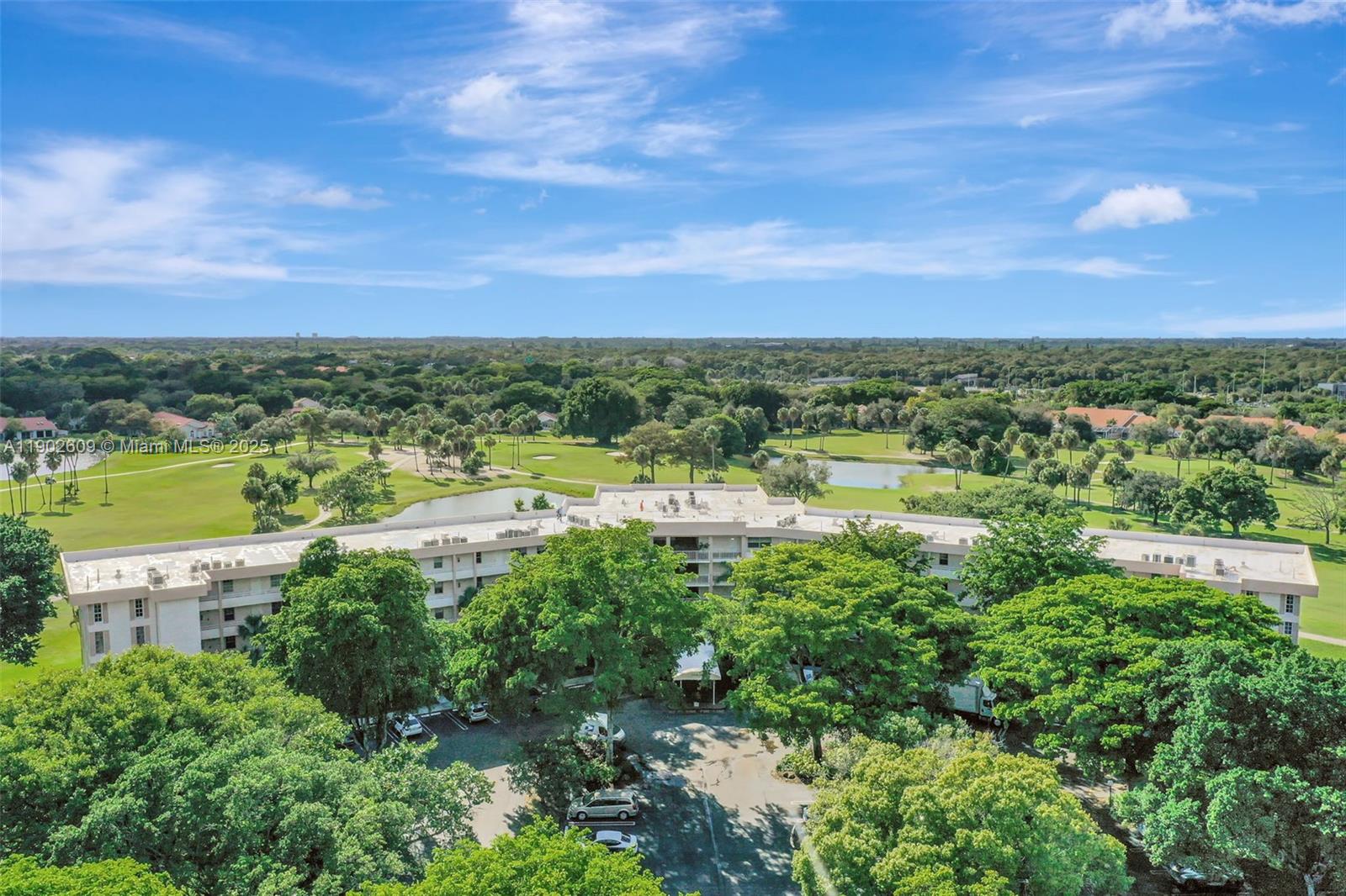 NO 79 PALM-AIRE COUNTRY C - Residential