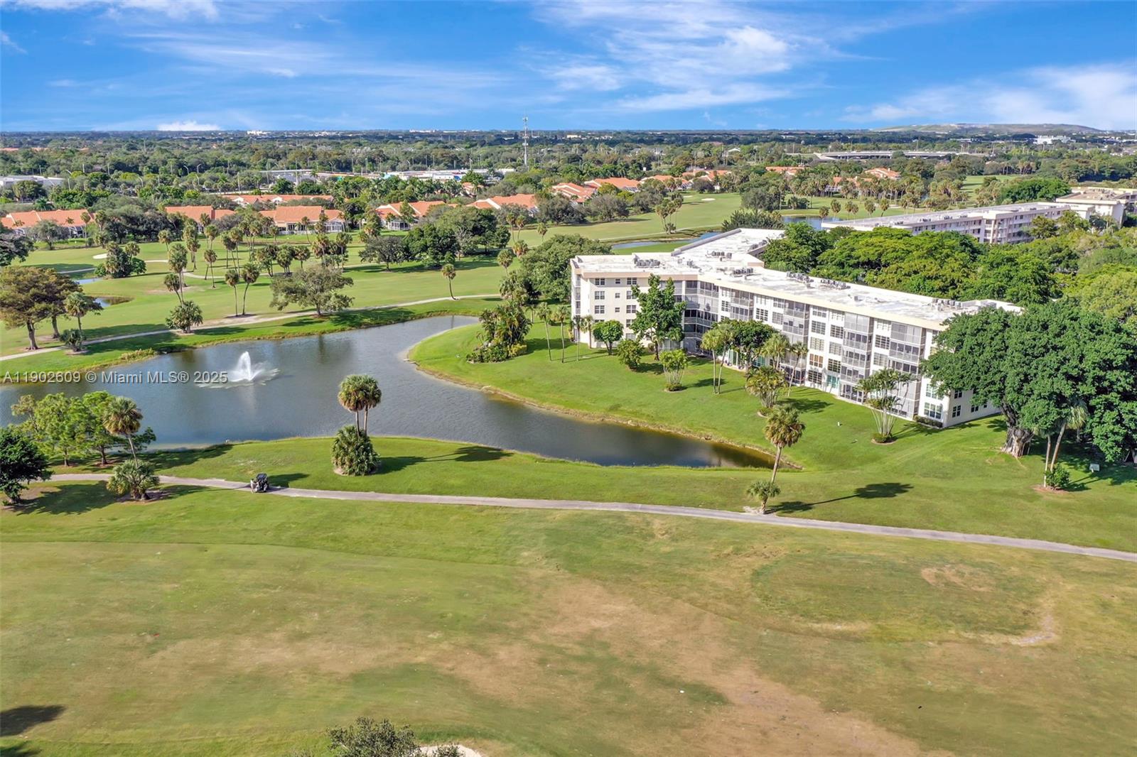 NO 79 PALM-AIRE COUNTRY C - Residential