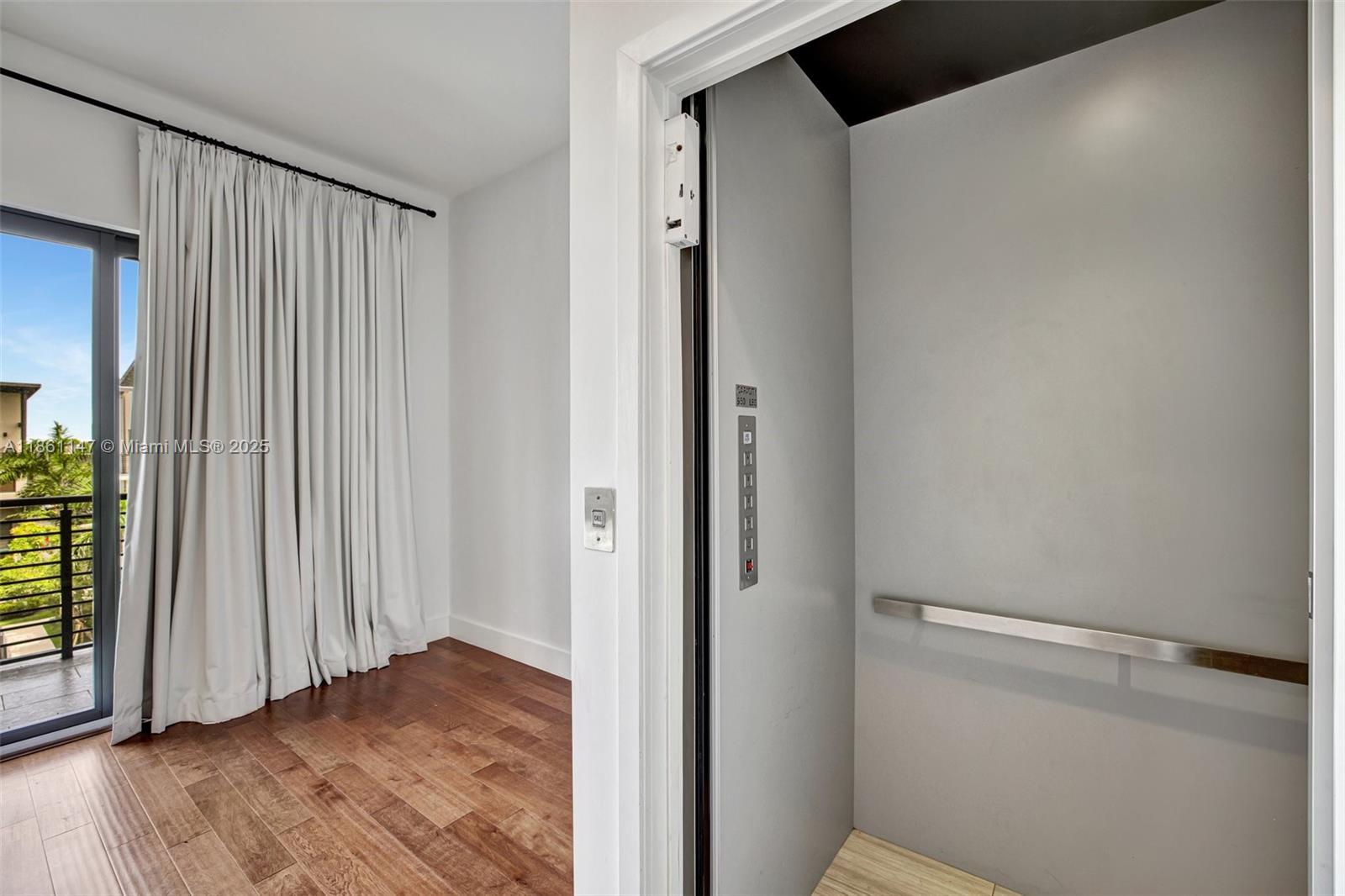 Koi Residences & Marina - Residential Lease