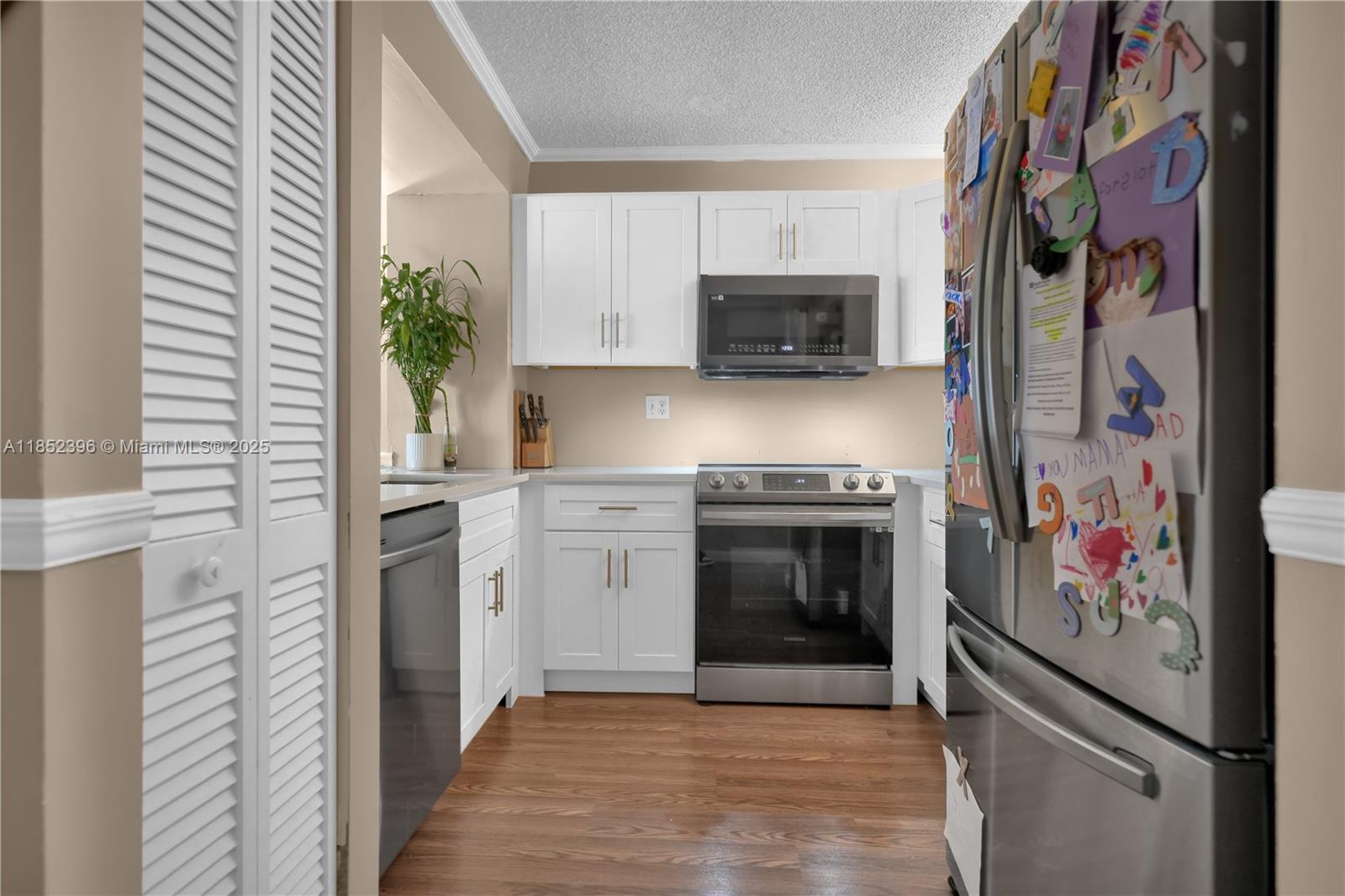 DADELAND COVE SEC 2 - Residential