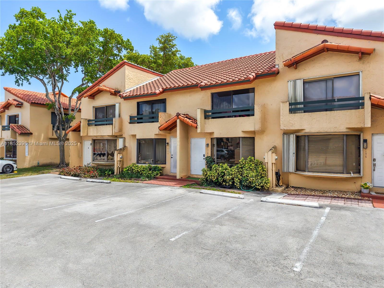 DADELAND COVE SEC 2 - Residential