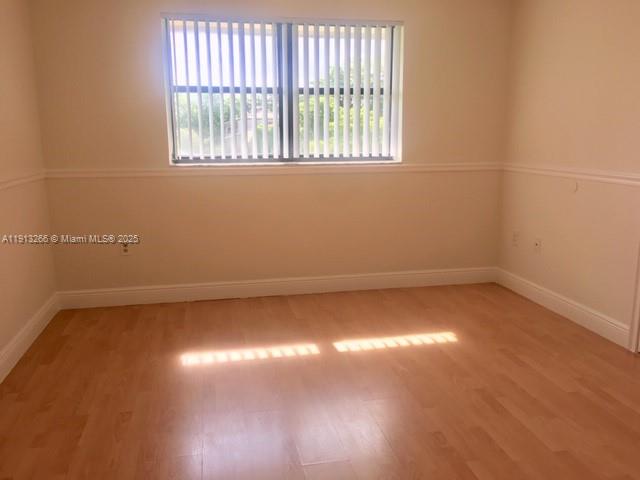 VILLAS DE VENEZIA - Residential Lease