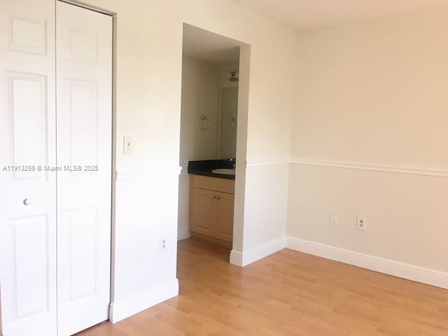 VILLAS DE VENEZIA - Residential Lease