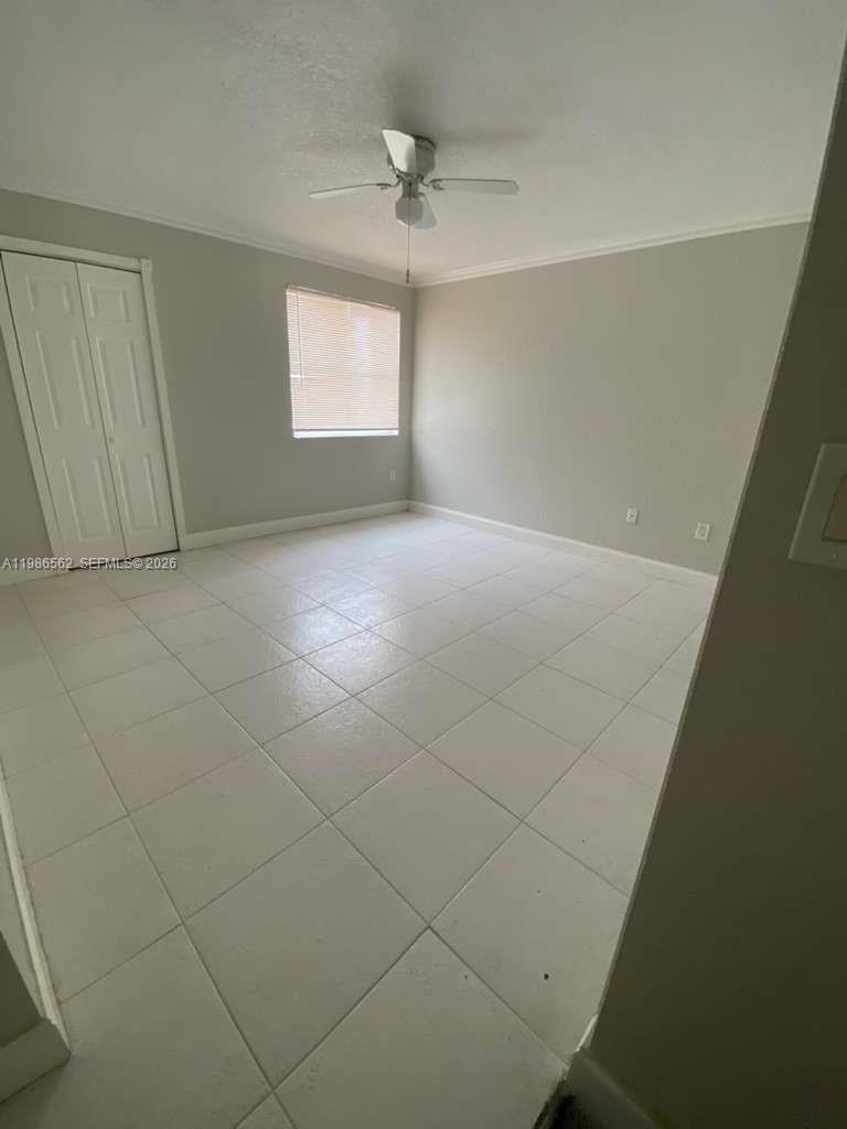 THE GABLES III TOWNHOMES - Residential Lease