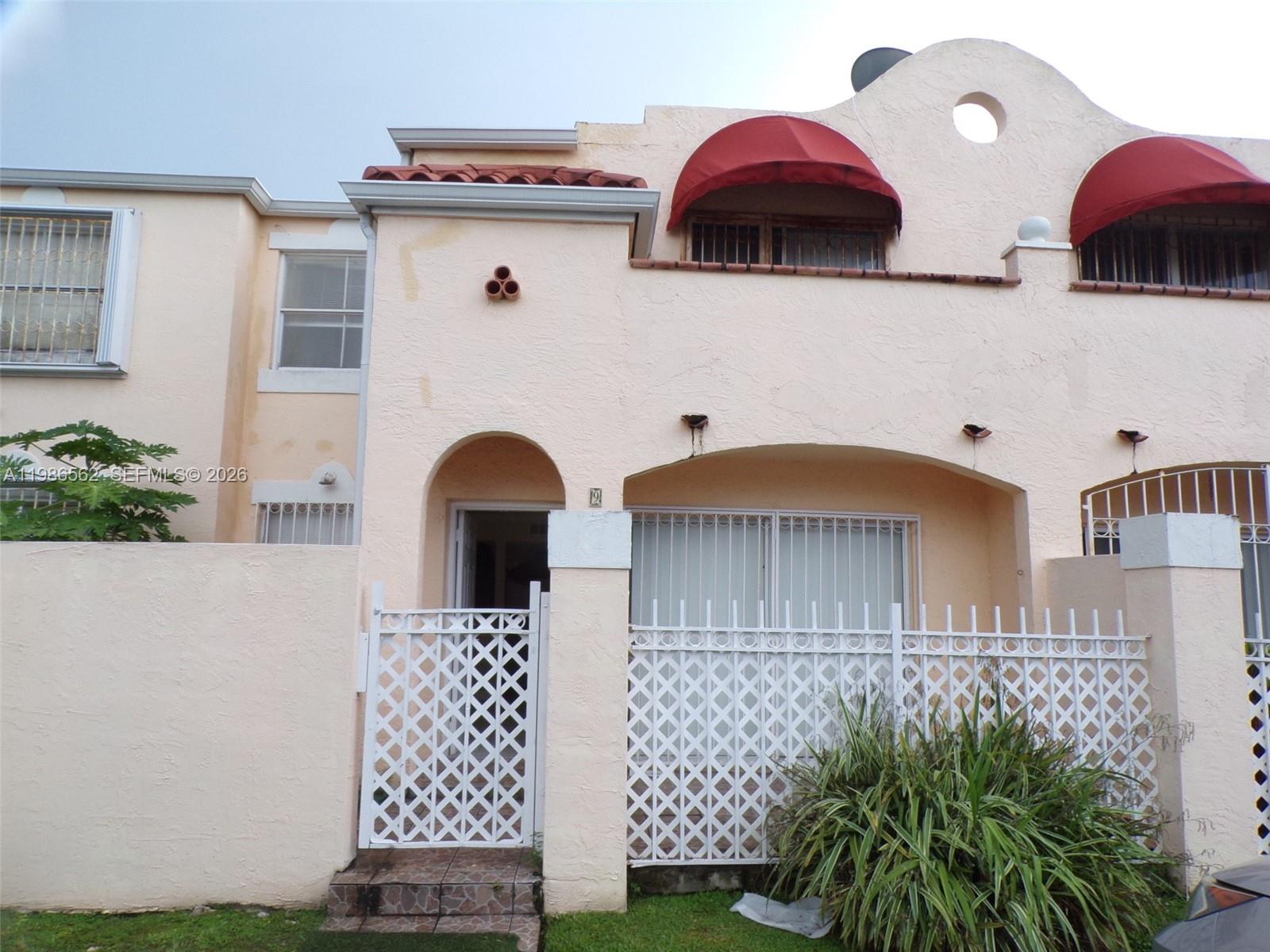 8580 NW 5th Ter 1609