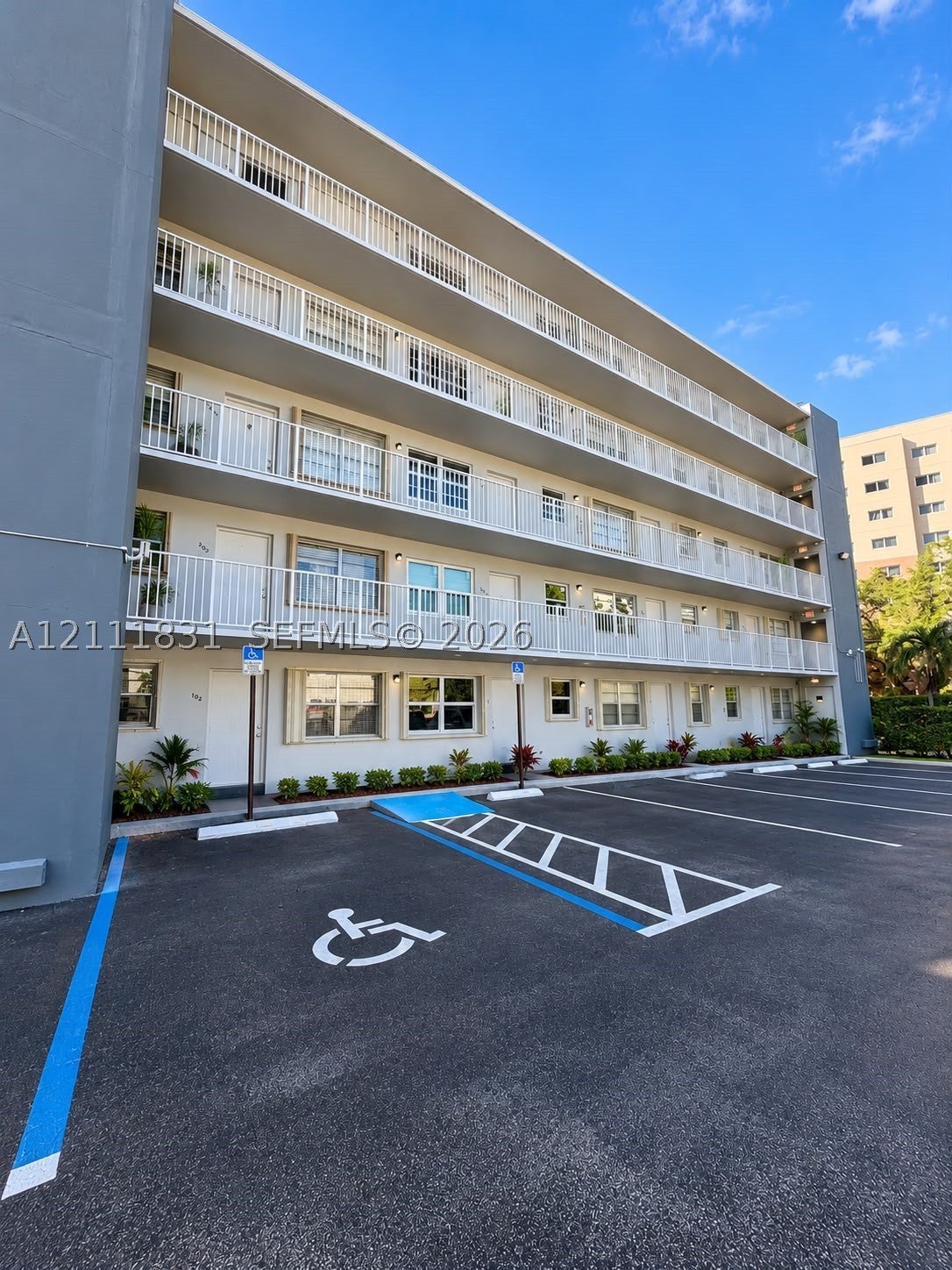 1629 NW N River Dr 103, Miami FL 33125