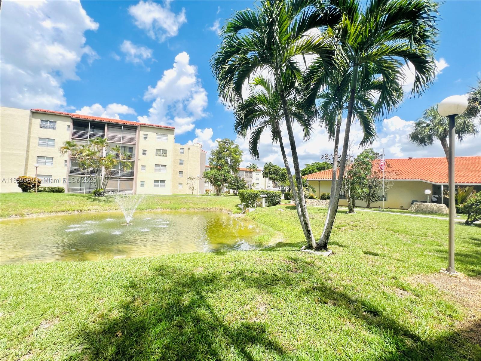 COURTYARDS OF BROWARD CON - Residential