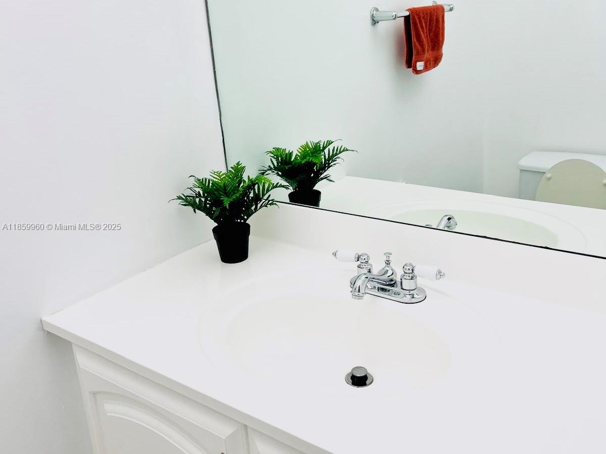 COURTYARDS OF BROWARD CON - Residential