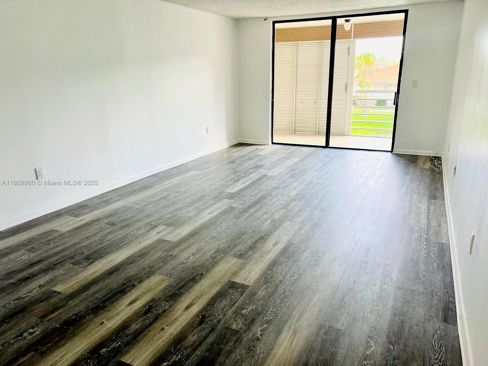 COURTYARDS OF BROWARD CON - Residential