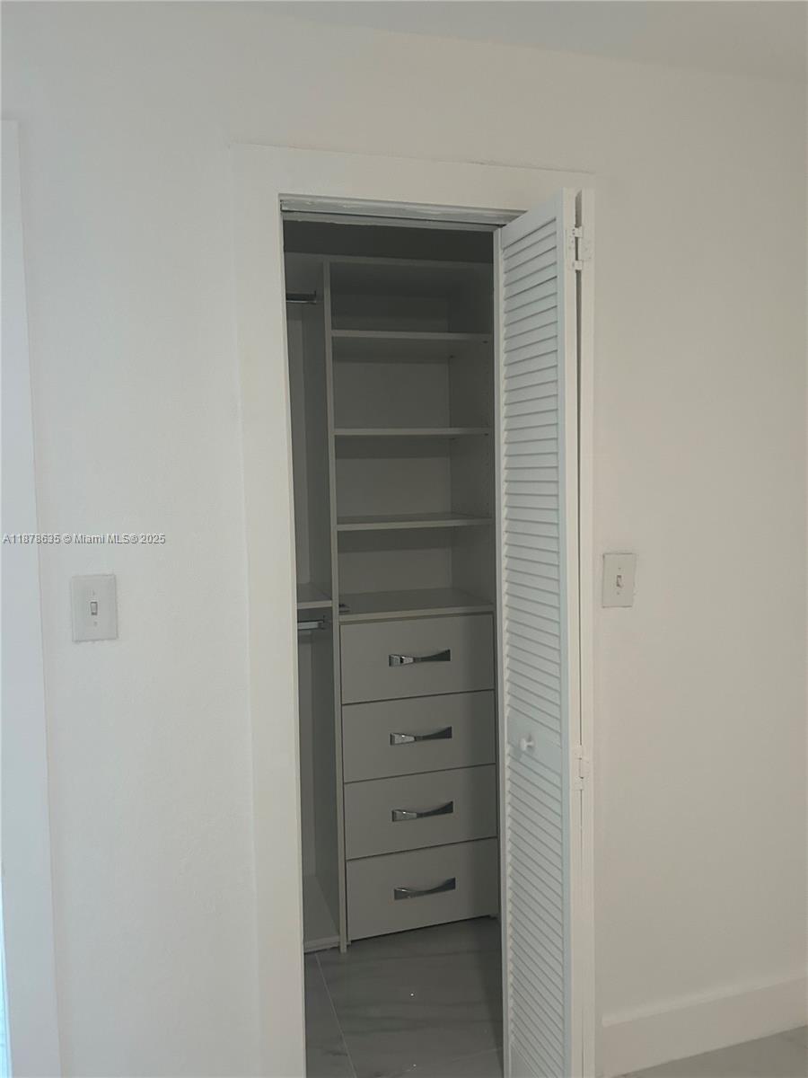 HIALEAH 11TH ADDN - Residential Lease