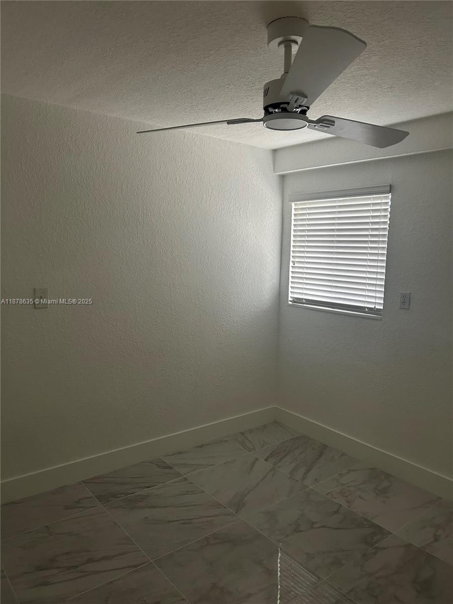 HIALEAH 11TH ADDN - Residential Lease