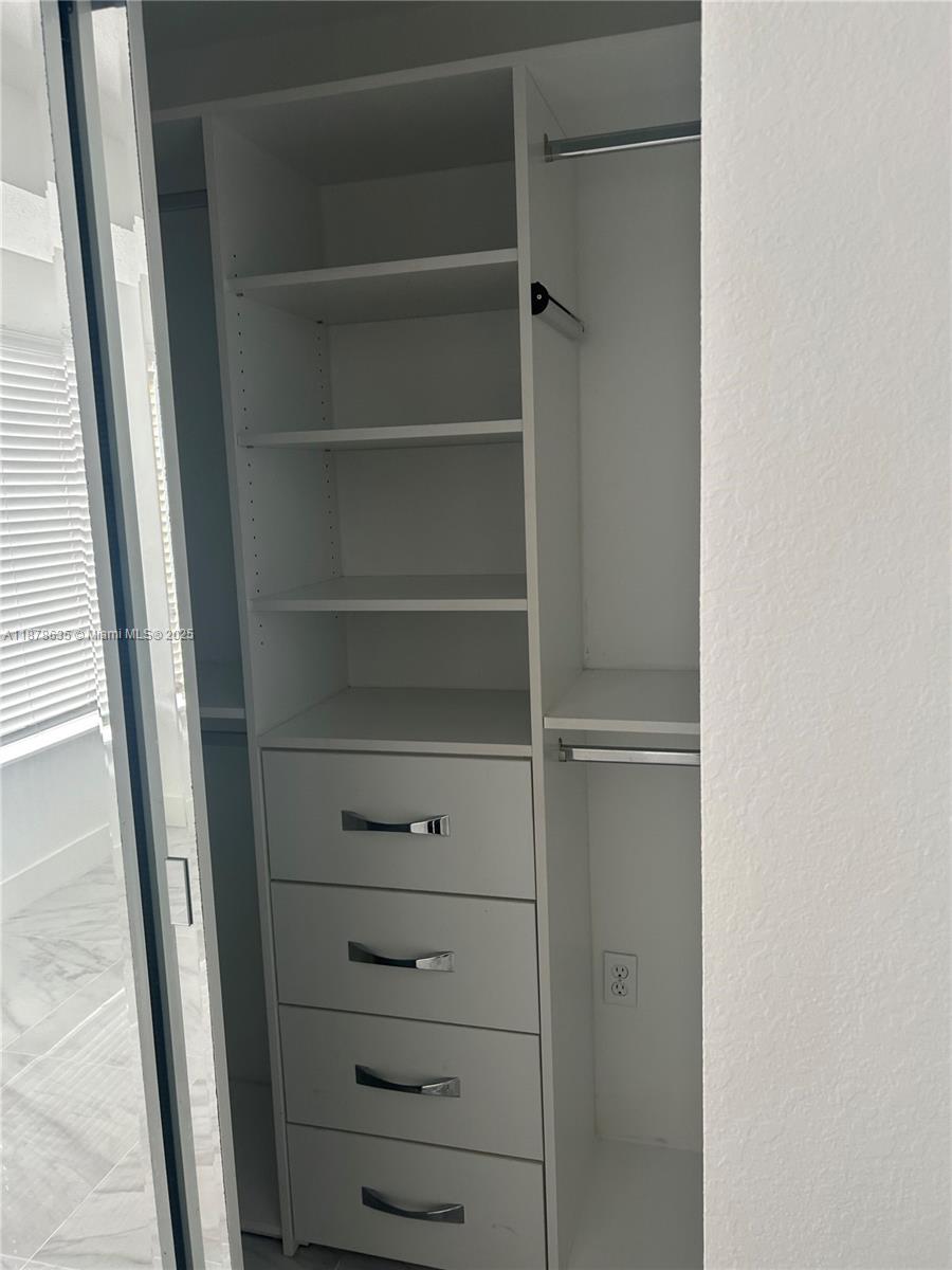 HIALEAH 11TH ADDN - Residential Lease