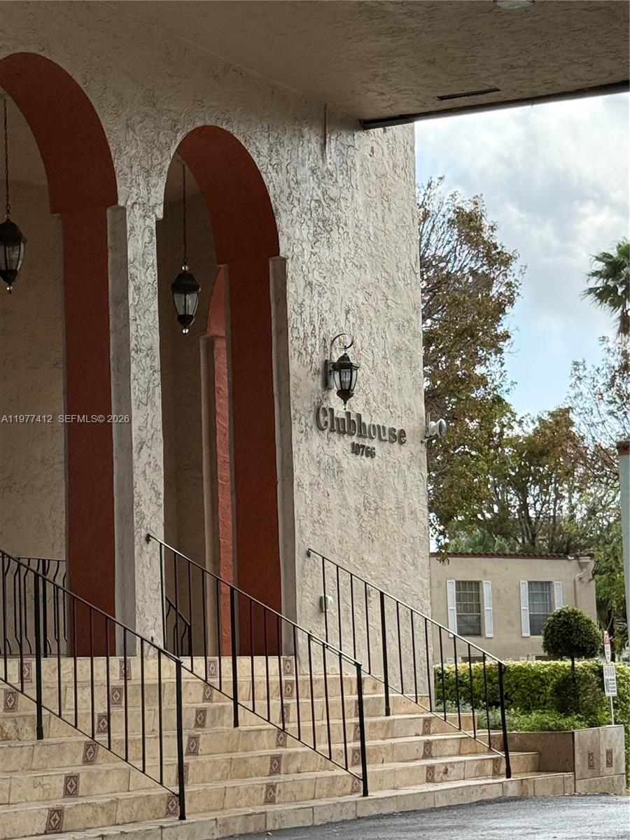 SPANISH TRACE CONDO - Residential