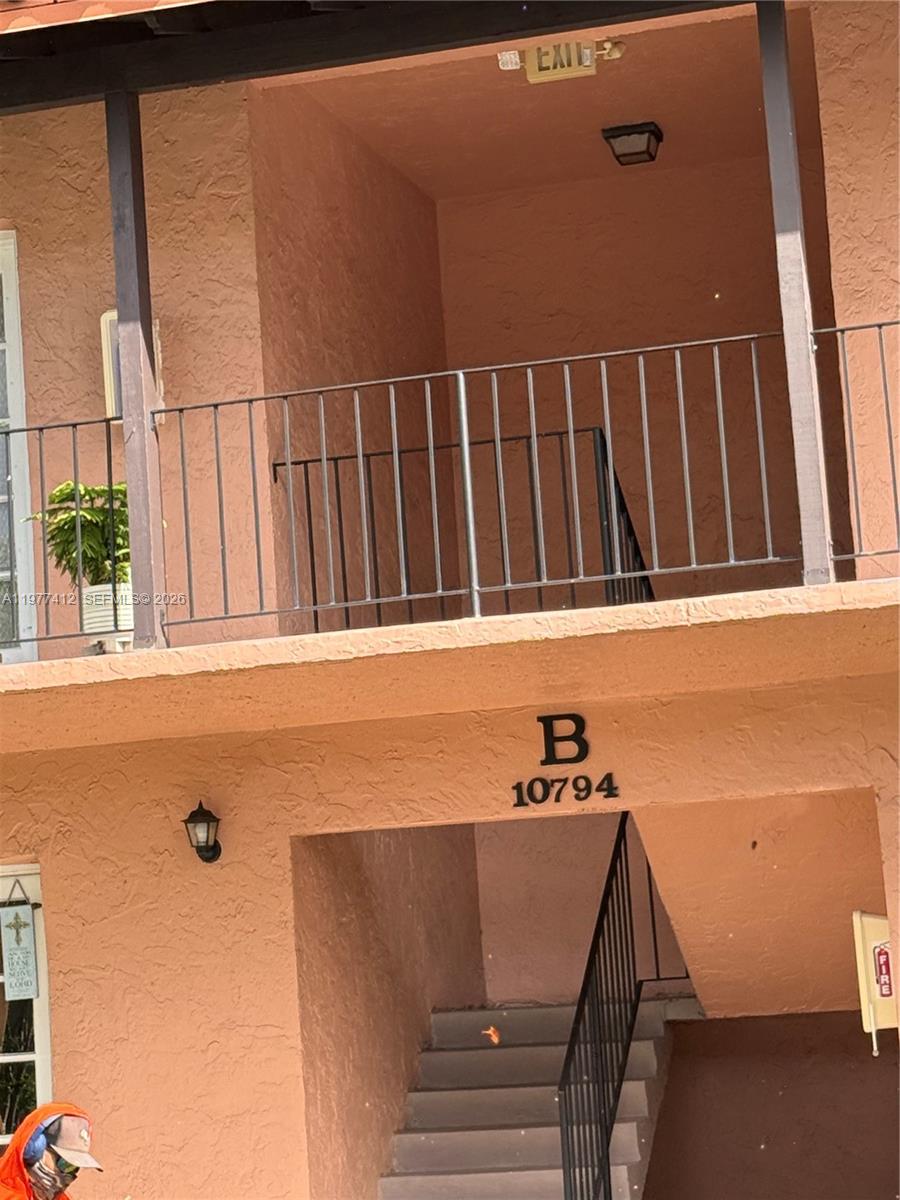 SPANISH TRACE CONDO - Residential