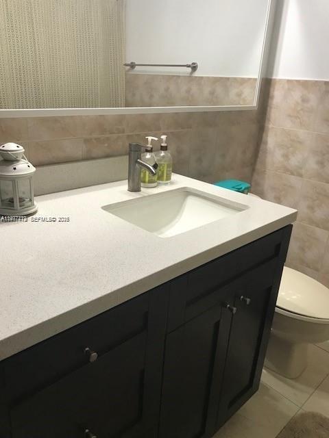 SPANISH TRACE CONDO - Residential