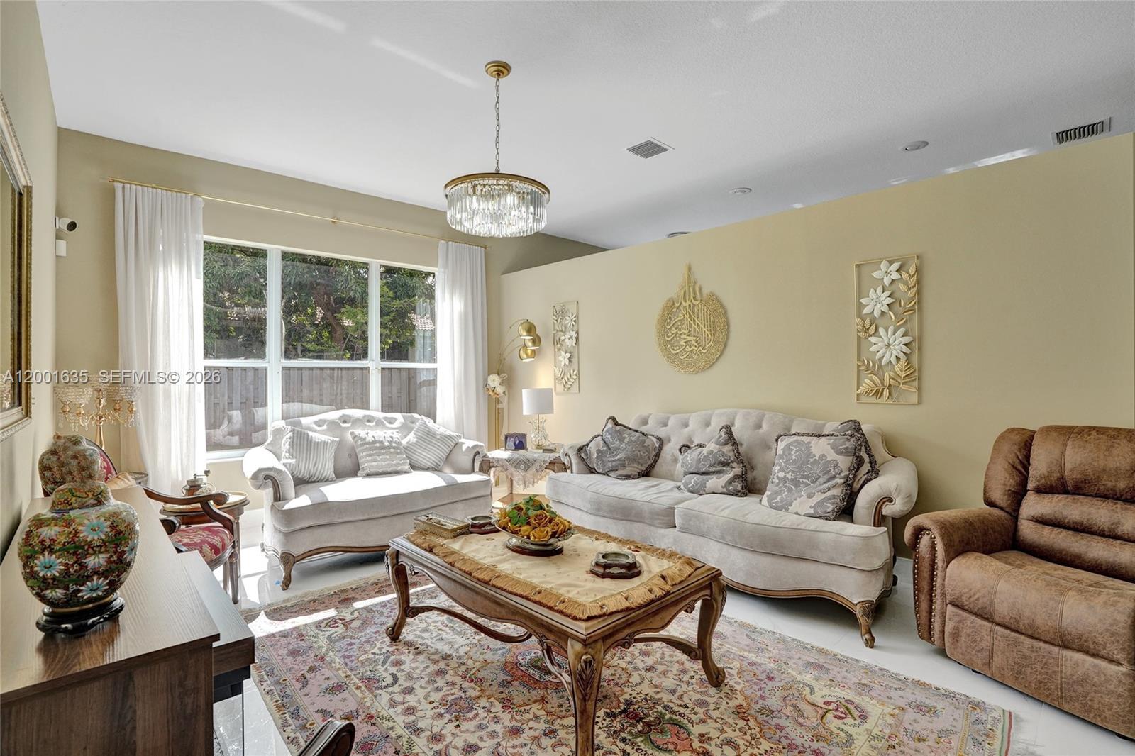BREEDING PROPERTY - Residential