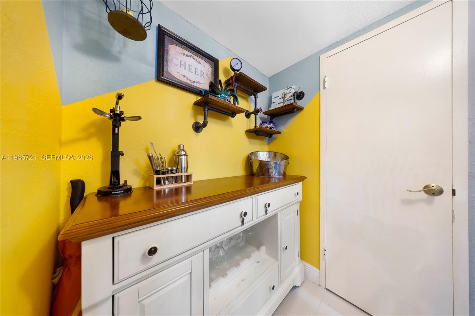 PARKER DORADO CONDO - Residential