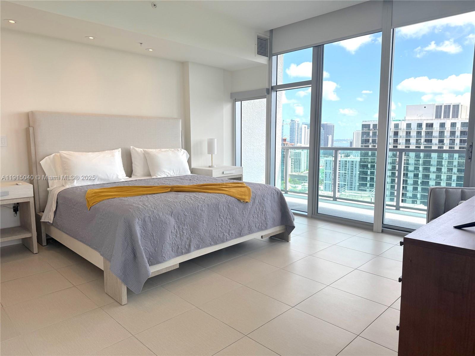 FOUR MIDTOWN MIAMI CONDO - Residential Lease
