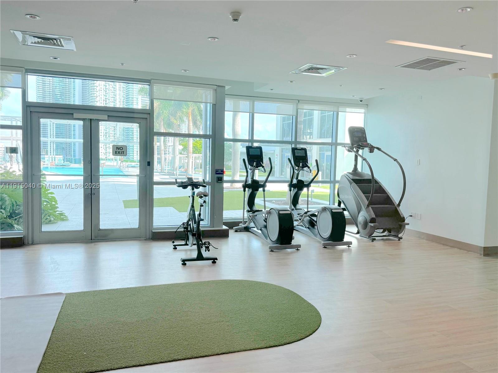 FOUR MIDTOWN MIAMI CONDO - Residential Lease