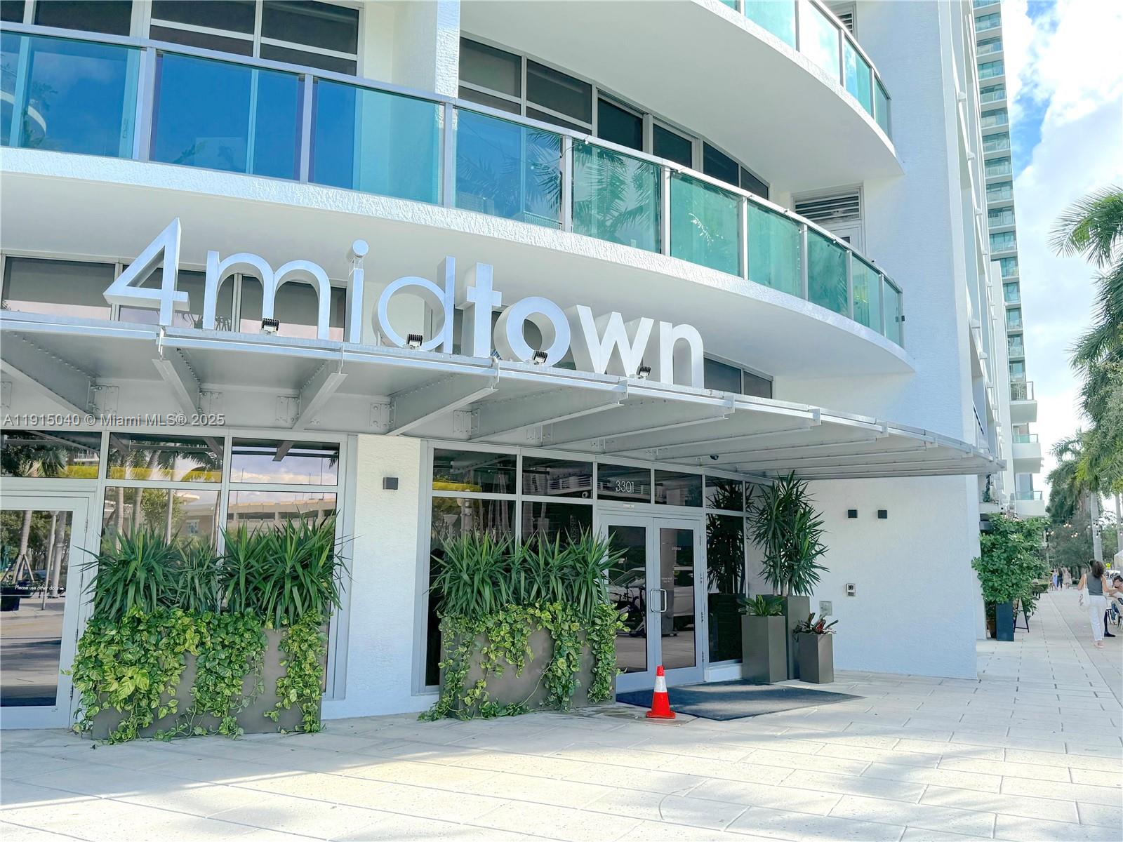FOUR MIDTOWN MIAMI CONDO - Residential Lease