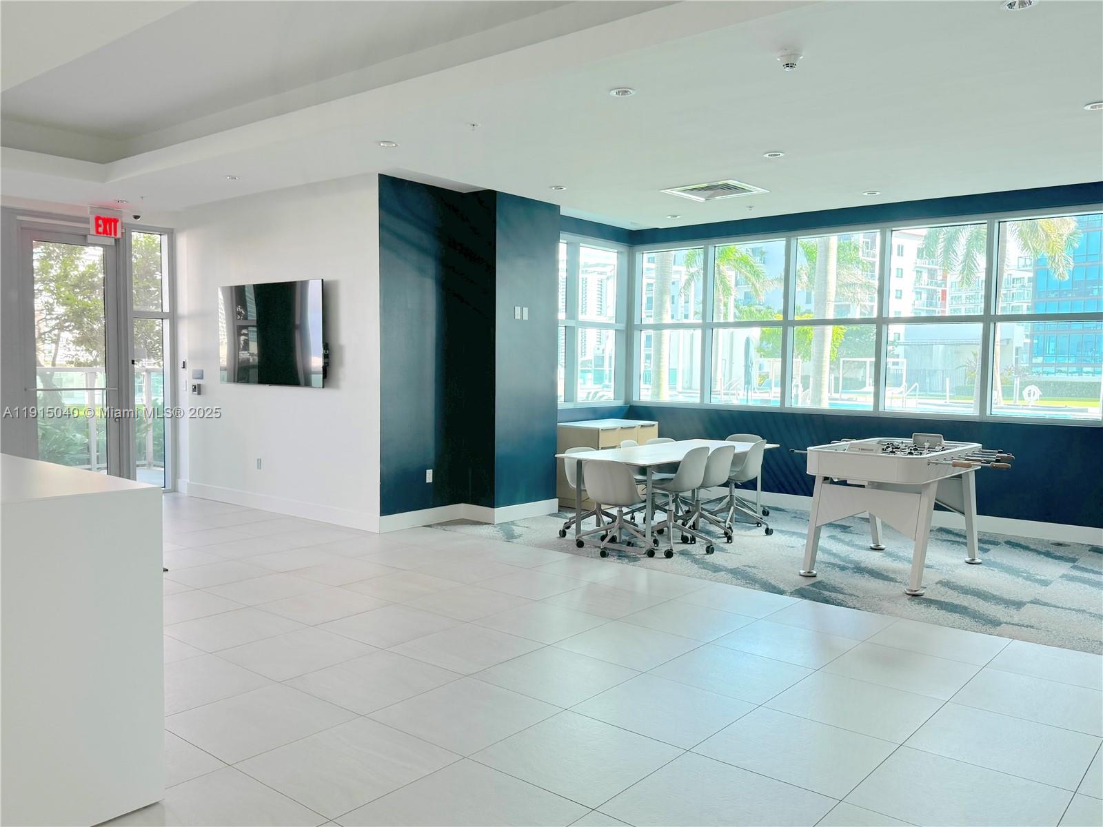 FOUR MIDTOWN MIAMI CONDO - Residential Lease