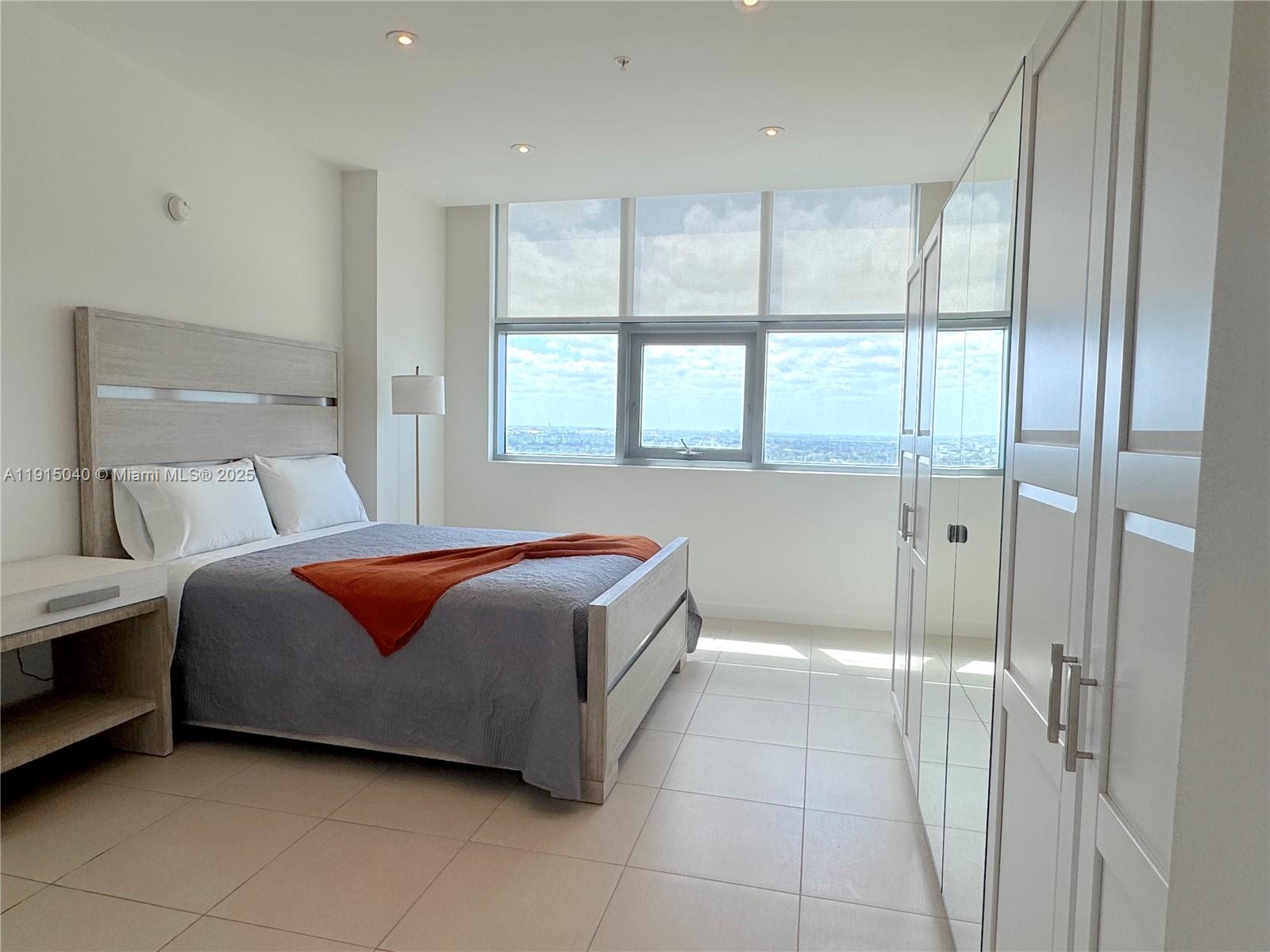 FOUR MIDTOWN MIAMI CONDO - Residential Lease