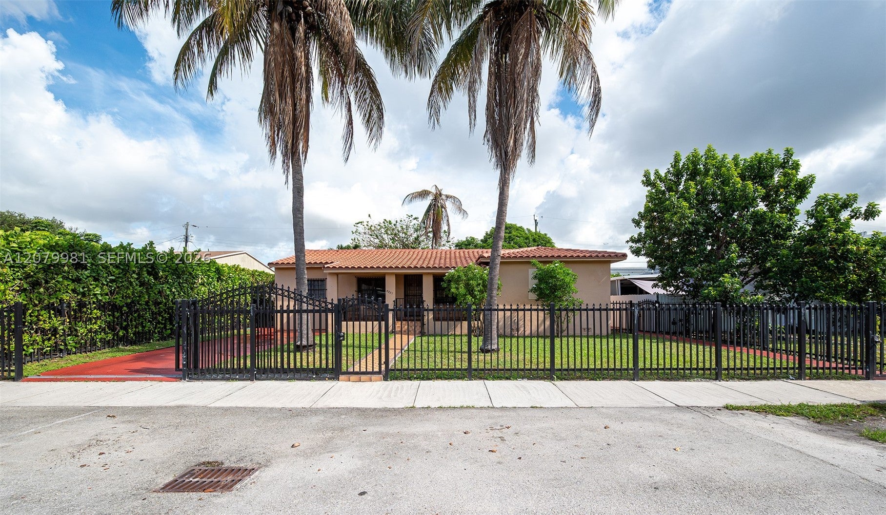 4051 NW 5th St