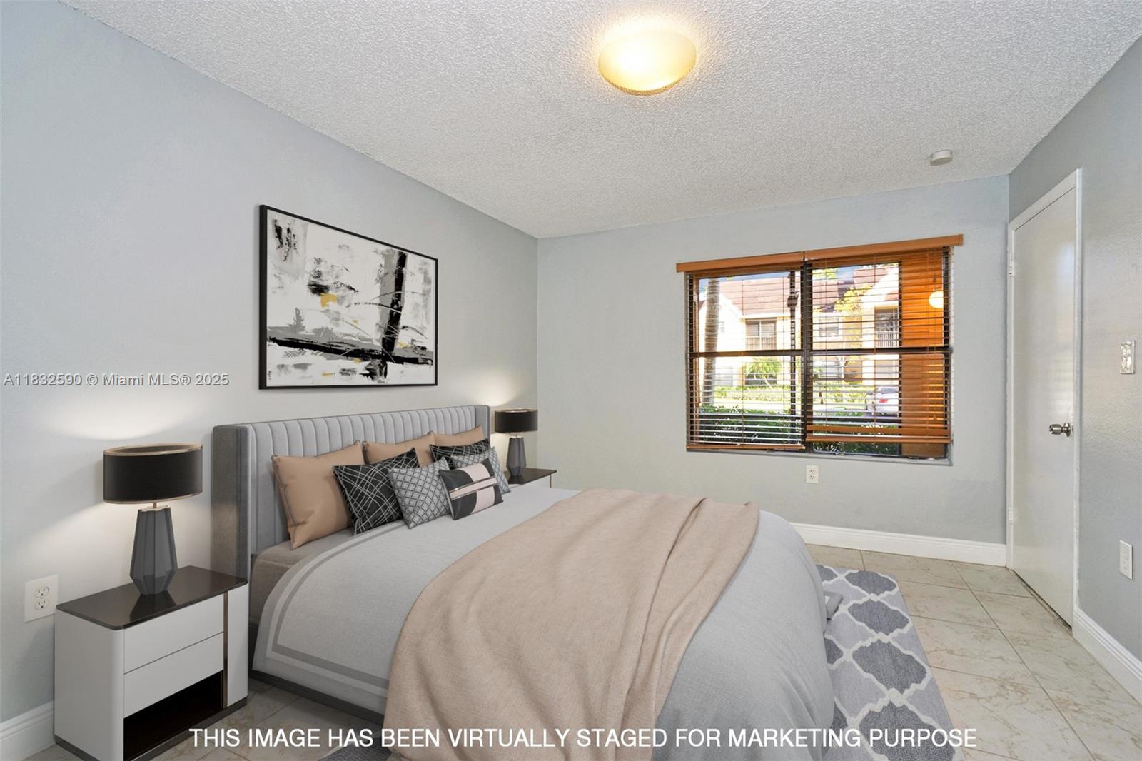 BISCAYNE BEACH CLUB CONDO - Residential