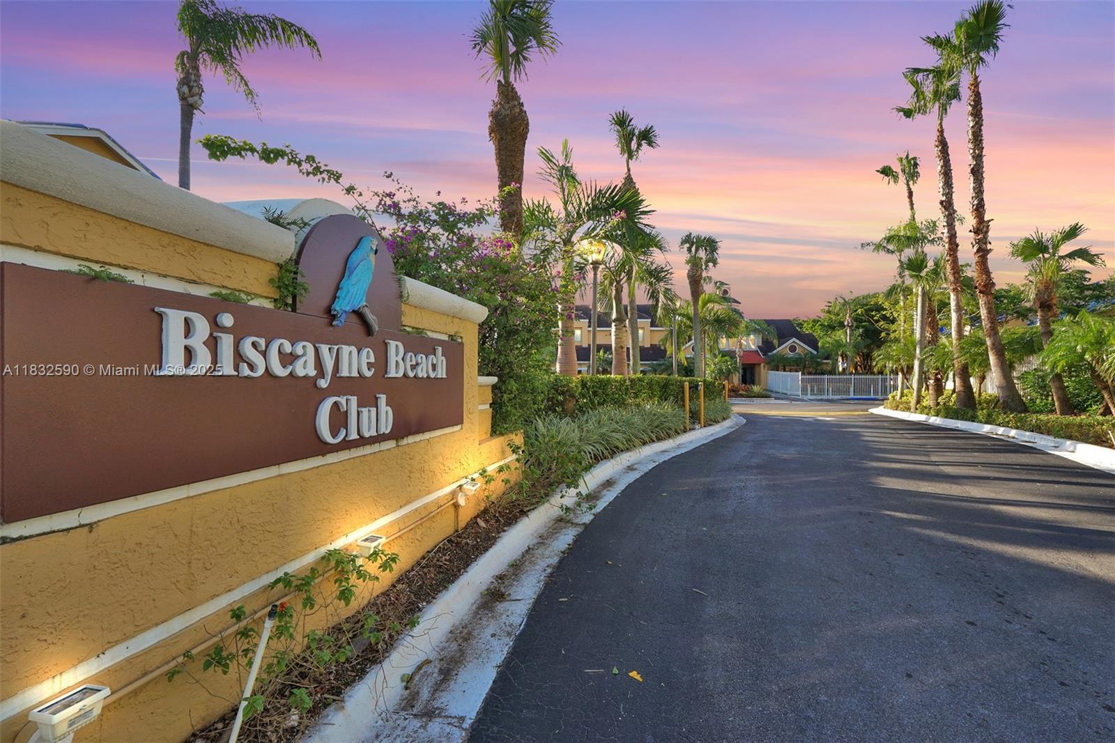 BISCAYNE BEACH CLUB CONDO - Residential