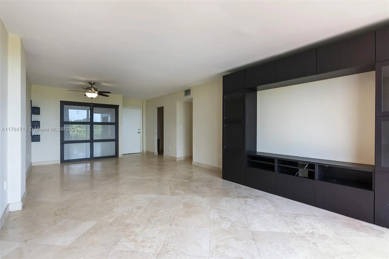 Miami, Florida 33176, United States, 2 Bedrooms Bedrooms, ,1 BathroomBathrooms,Residential,Active,91795