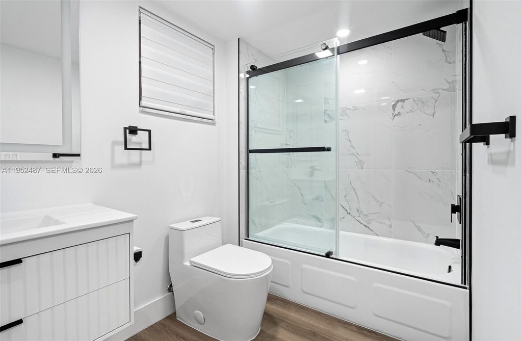 Photo of 901 NE 14th Ave #205, Hallandale Beach, FL 33009 (MLS # A11952487)