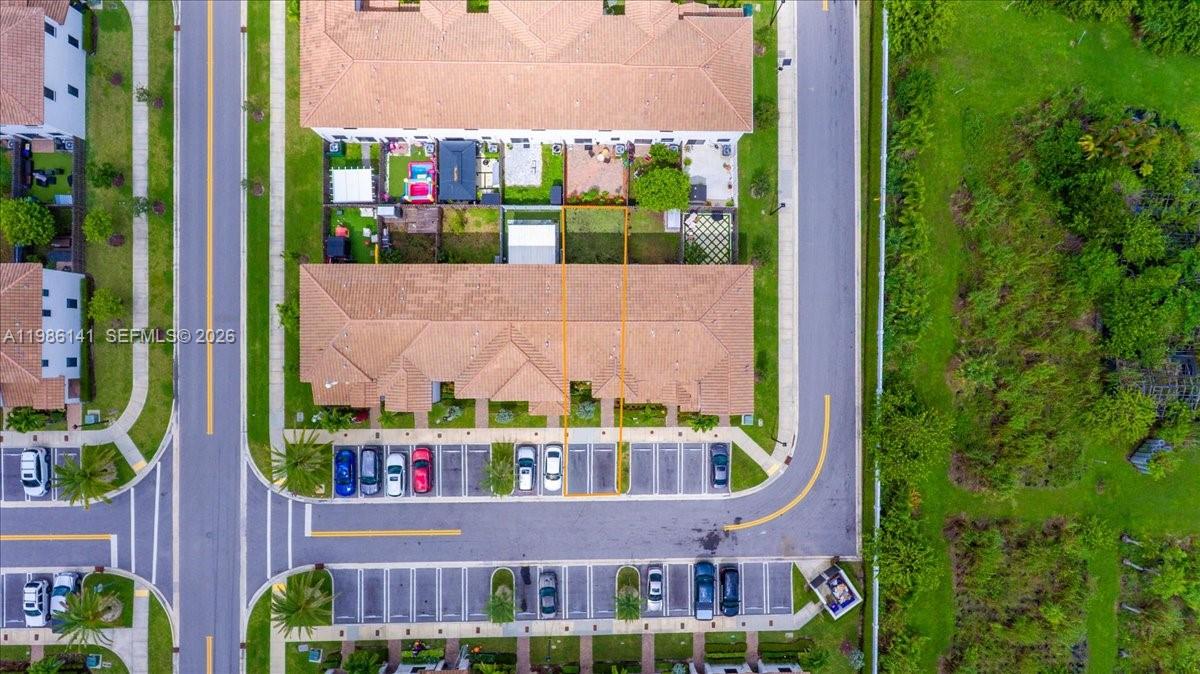 SILVER PALM RESIDENTIAL H - Residential Lease