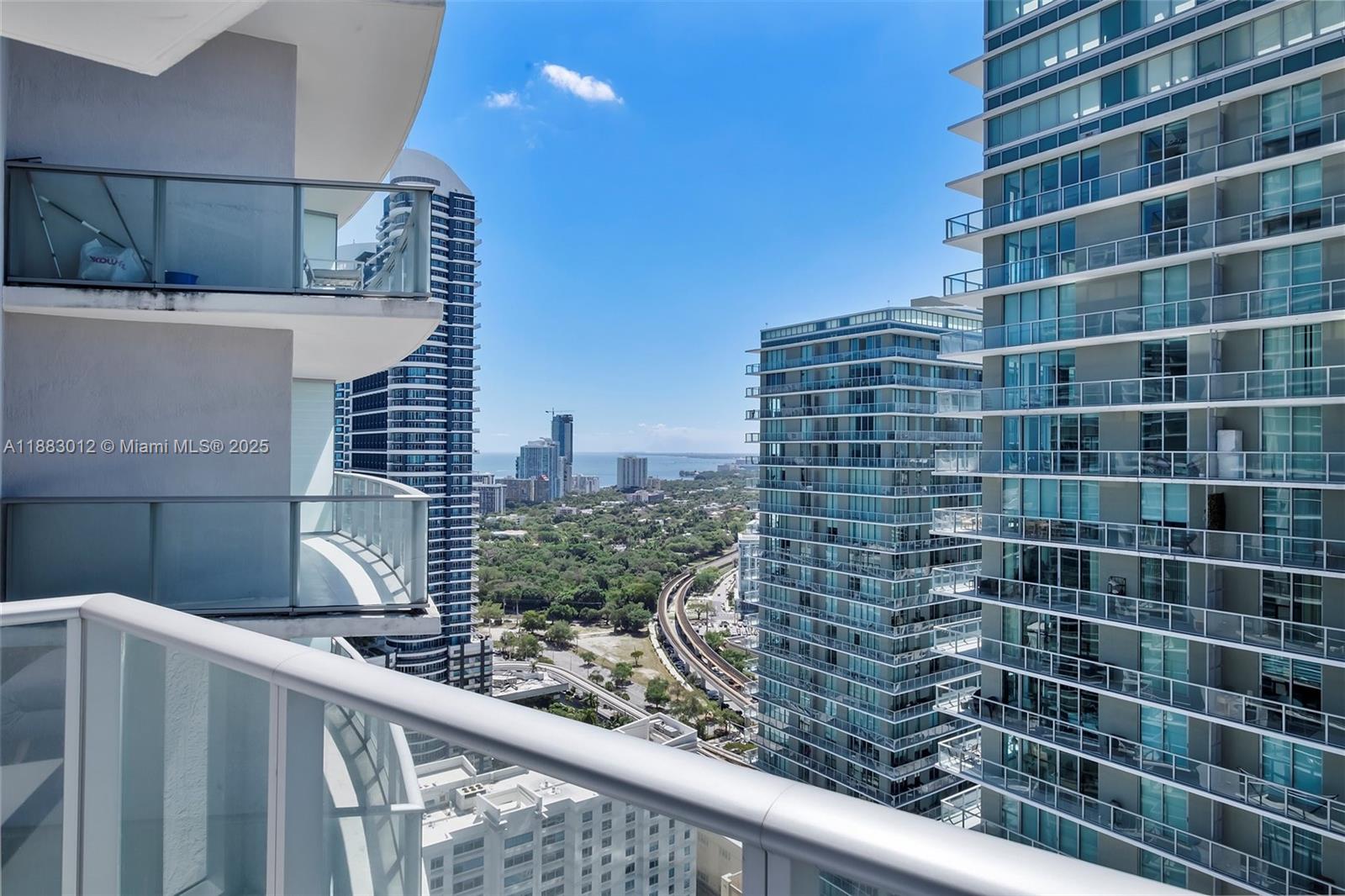 1100 MILLECENTO RESIDENCE - Residential Lease