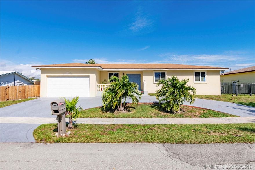 GORGEOUS SINGLE FAMILY HOME IN THE DESIRABLE COMMUNITY OF SAGA BAY. THIS HOME OFFERS 4 BEDROOMS 2 BATHROOMS. KITCHEN IS FULLY UPGRADED WITH SS APPLIANCES. TILE WOOD FLOOR. IMPACT WINDOWS. AC IS 4 YEARS OLD. ROOF IS ONLY 8 YEARS OLD. MASTER BEDROOM HAS DOUBLE WALK IN CLOSETS. LARGE BEDROOMS. SPACIOUS BACKYARD WITH A POOL AND COVERED TERRACE. PLENTY OF SPACE TO PARK A BOAT/RV/COMMERCIAL VEHICLE AT THE SIDE OF HOUSE. GARAGE WAS CONVERTED TO AN IN-LAWS QTR 1 BEDROOM 1 BATH MAKING THE HOME 5 BEDROOMS 3 BATHS. ROUNDABOUT DRIVE WAY CONVENIENTLY FITS 4+ VEHICLES. PRIVATE LAUNDRY ROOM WITH WASHER & DRYER. HOA IS $100 QUARTERLY AND MAINTAINS LAKE AND SECURITY. MUST SEE !!