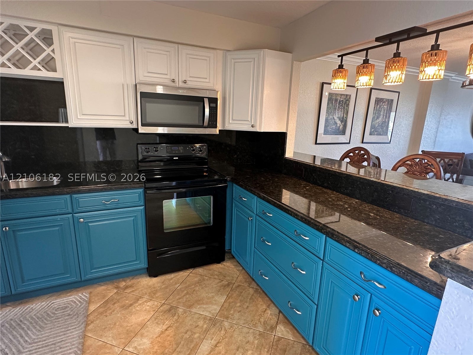 400 Golden Isles Dr 40