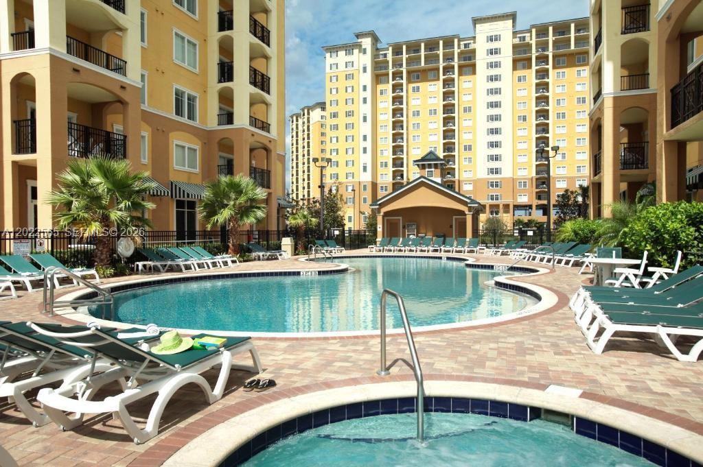LAKE BUENA VISTA RESORT VI - Residential
