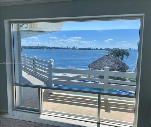 2700 NE 135th St 48 North Miami FL 33181