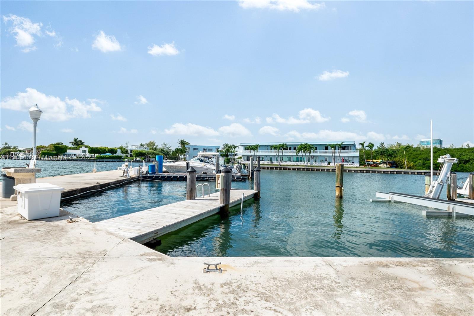 FAIRMONT HOUSE INC - CO-O - Residential