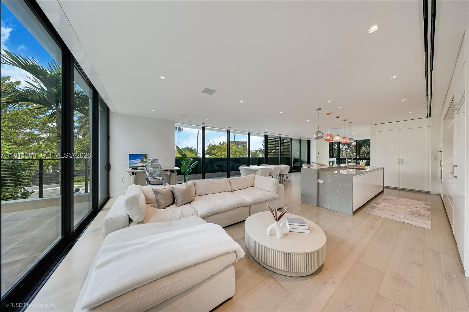 HIBISCUS ISLAND - Residential