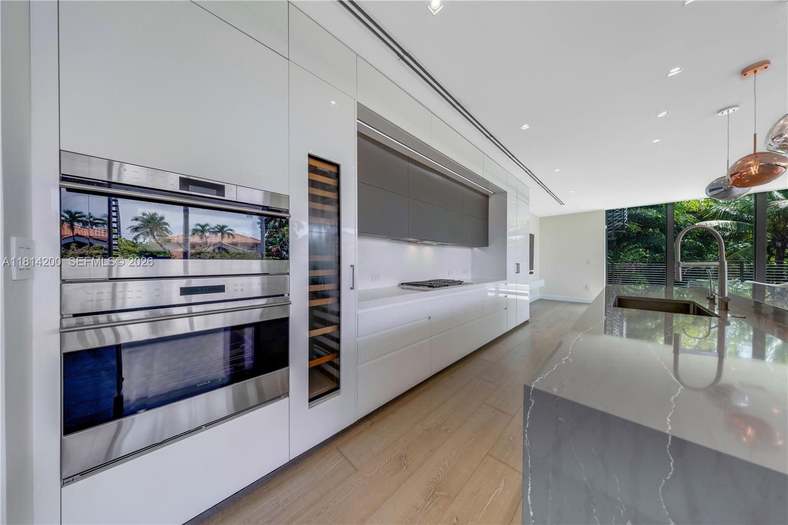 HIBISCUS ISLAND - Residential