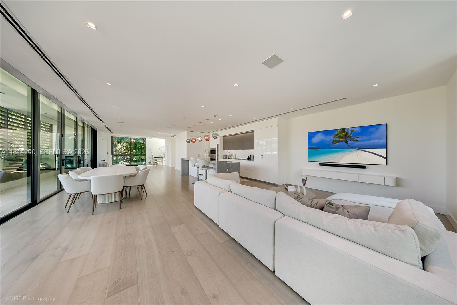 HIBISCUS ISLAND - Residential