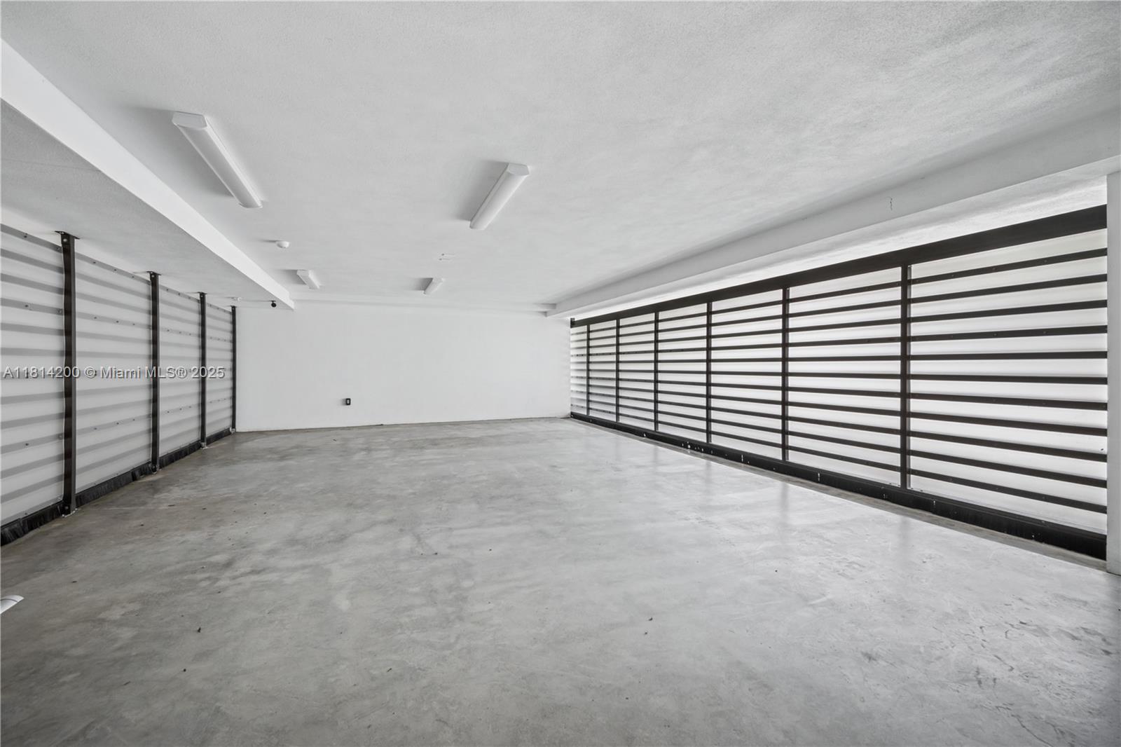 HIBISCUS ISLAND - Residential