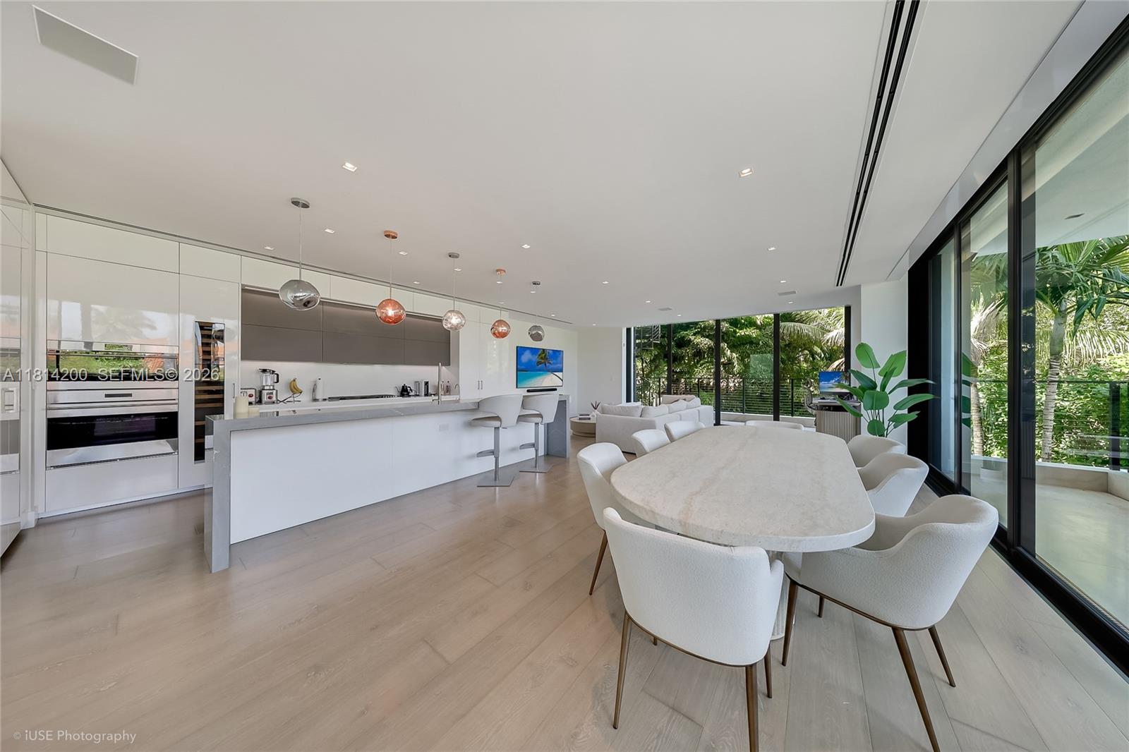 HIBISCUS ISLAND - Residential