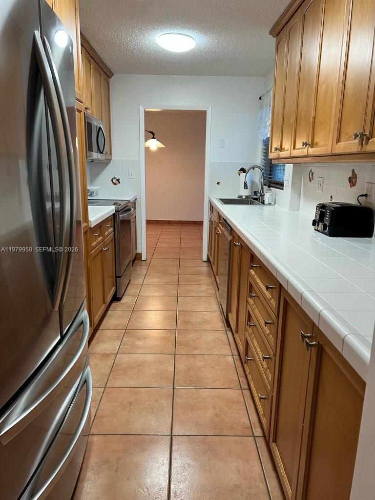 GABLES EDGE - Residential Lease